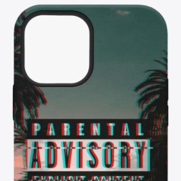 Phone case - Picture 1 of 2